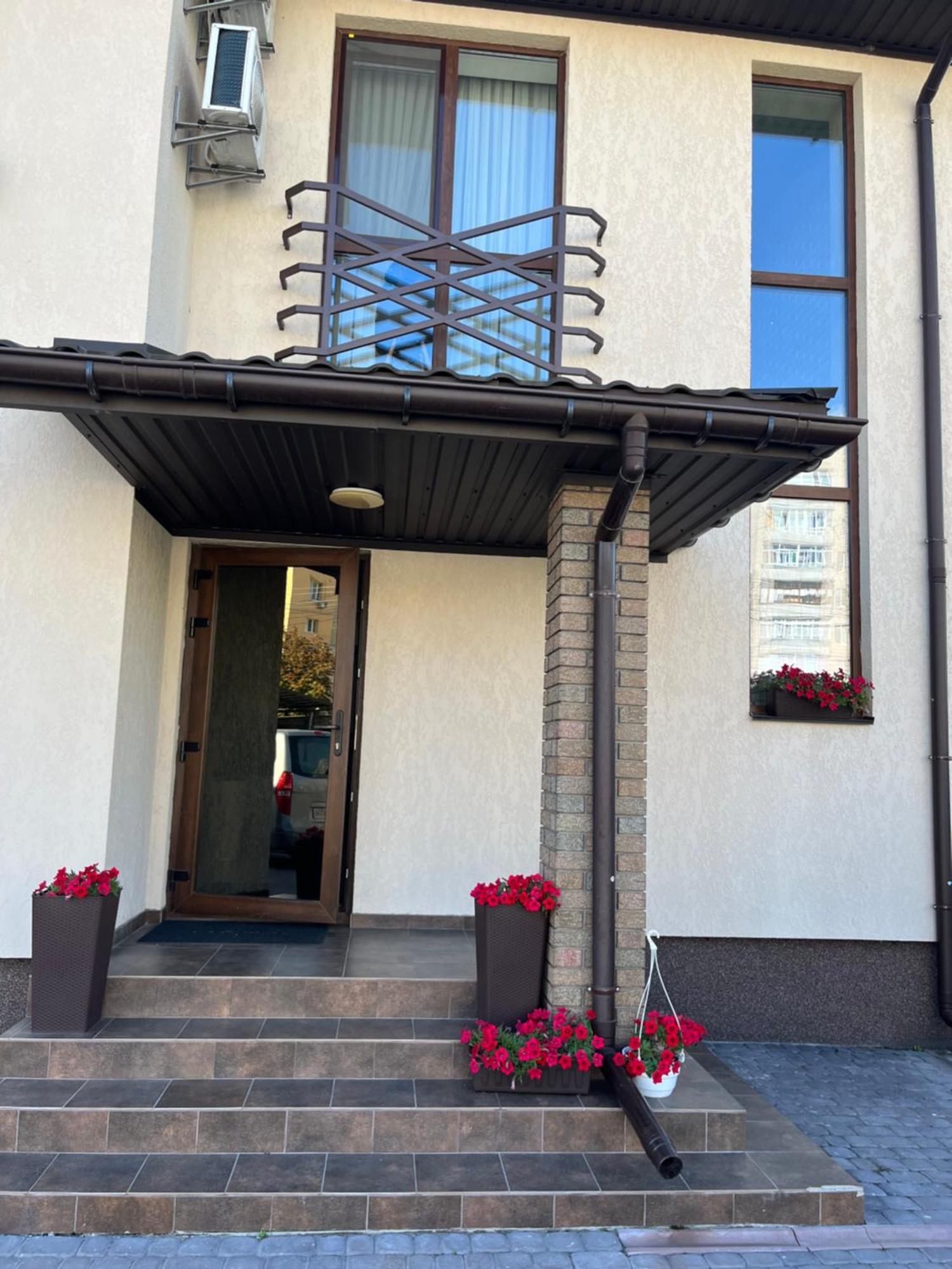 Holiday House Vinnytsia Ngoại thất bức ảnh