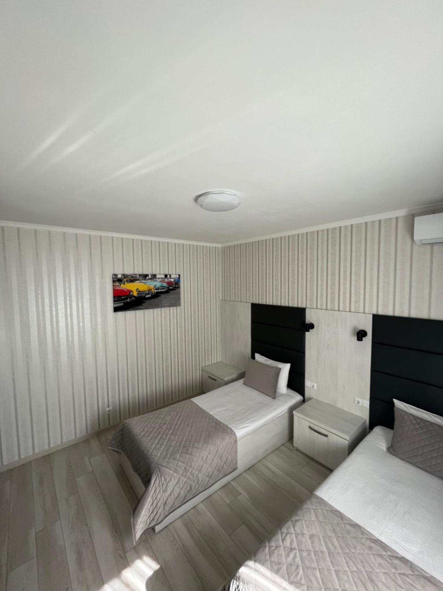 Holiday House Vinnytsia Ngoại thất bức ảnh